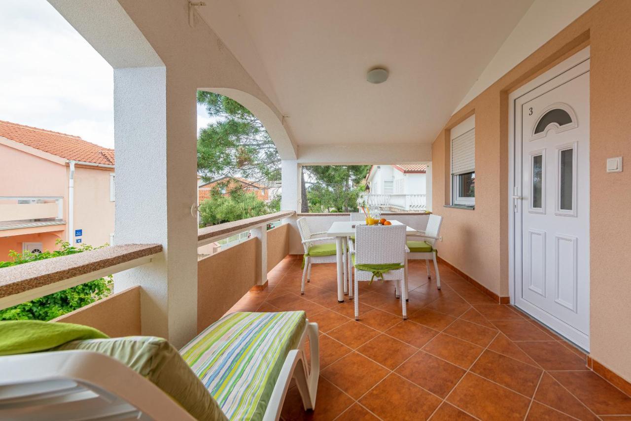 Apartman Luka Vir