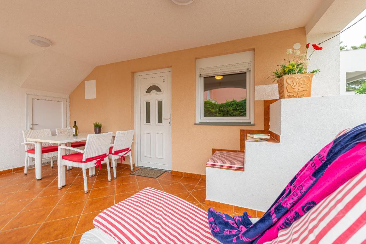 Apartman Luka Vir
