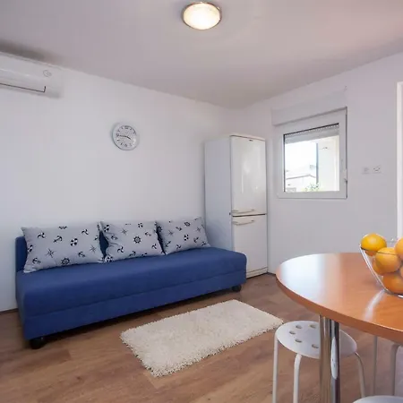 Apartmani Luka Vir Exterior photo