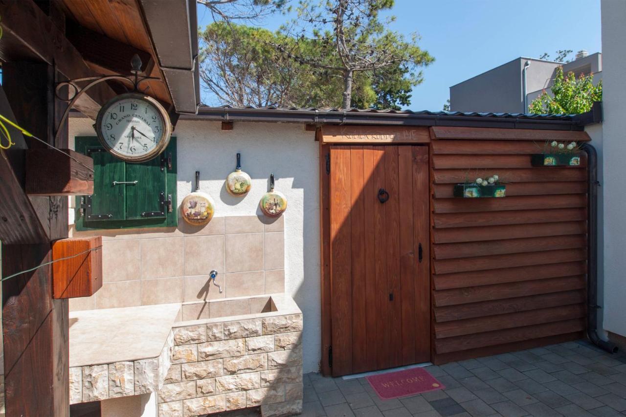 Apartment Luka Vir